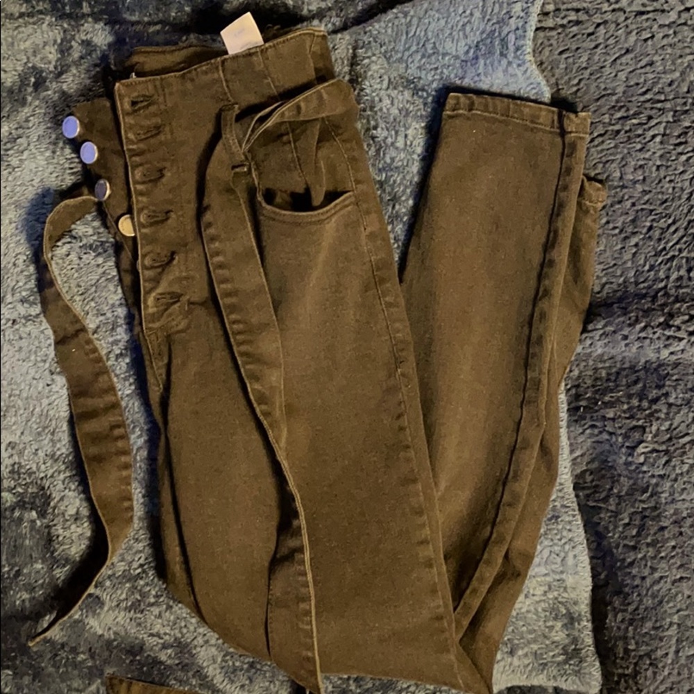 Paperbag Waist Jeans